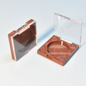 Professional Custom Made <b>Large</b> Eyeshadow Palette Packaging Plastic Personalizada Eyeshadow and Blush Palette - Product Image 4