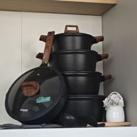 Ensemble de cuisson forgé Master Suburban Prep 15 pièces : casseroles 20/24/28/32 cm, poêle à frire profonde 28 cm, couvercles Bridge, spatules, tapis en feutre