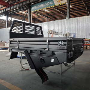 Bandeja de Carga Personalizada para Camioneta con Recubrimiento en Polvo, Laterales y Puerta Trasera, y Cajas de Herramientas Cónicas Bajo la Bandeja para Camionetas Pickup - Product Image 1