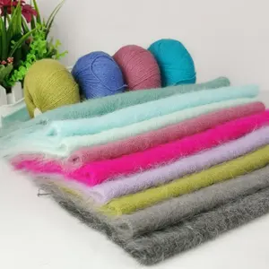 Tay Đan 70% Angora 30% Nylon Nhuộm Len Sợi Với Màu Sắc Tinh Khiết