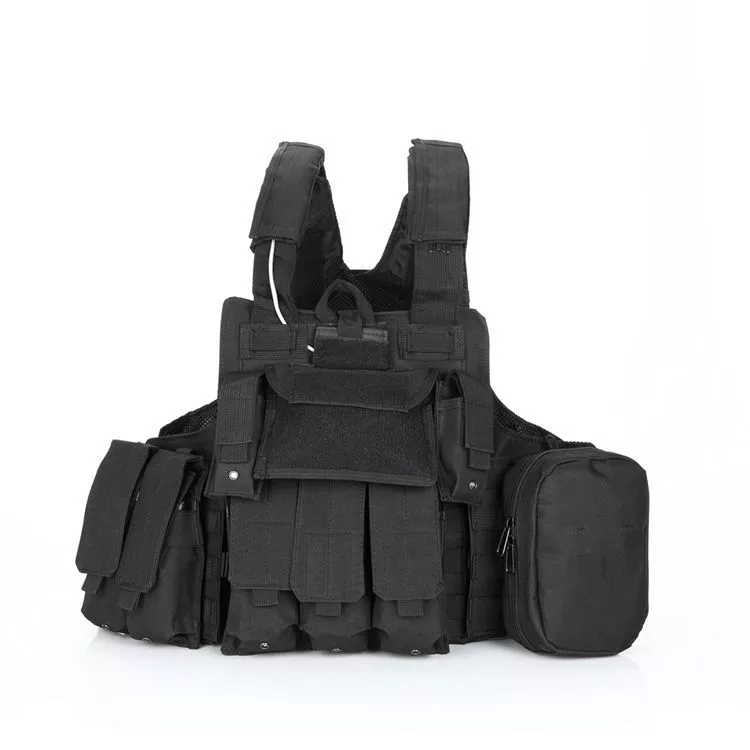 今週限定セール！TANGRAM 　PACKABLE NYLON VEST XL RUUBON】mulch pocket nylon mesh vest / マルチポケット