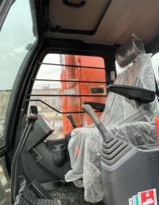 L'excavatrice Zx200-3G de Hitachi en vente a employé 20ton Digger Isuzu moteur d'occasion de composants de noyau de condition moteur inclus - Product Image 4