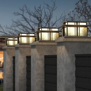 Lampe murale d'extérieur carrée à LED en aluminium, étanche, pour jardin, montage en surface, 110-240V, diffuseur en verre trempé - Product Image 1