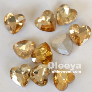 Strass en verre de haute qualité, forme cœur, rose, à dos pointu, couleurs variées, tailles assorties, directement de l'usine - Product Image 4