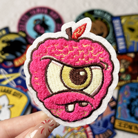 Logo tissé brodé personnalisé patchs de broderie de dessin animé fer sur patch support pour vêtements chapeau