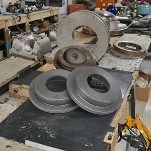 ברזל הליהוק שירותי עיבוד עבור ברזל אפור מכונה גדולה יציקות כדור ברזל יציקה הליהוק עיבוד - Product Image 1