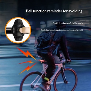 Feu arrière de vélo intelligent avec signal de freinage, 6 modes, étanche, alarme antivol, rechargeable par USB, LED pour la conduite nocturne - Product Image 4