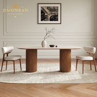 Table à manger moderne en pierre frittée, plateau ovale aspect marbre, base en bois massif cannelé, vente en gros, mobilier de salle à manger et d'hôtel