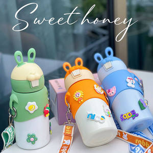 500Ml断熱ウォーターボトル3Dステッカーショルダーストラップ漫画かわいい漏れ防止二重壁ドリンクマグポータブル - Product Image 6