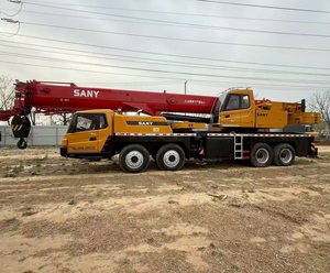Grue sur chenilles originale Sany STC550 55 tonnes d'occasion en bon état Vente Moteur robuste neuf de bonne qualité - Product Image 3