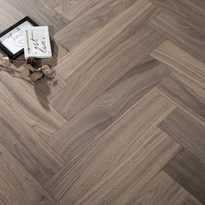 Parquet contrecollé AVANTIMORA EN13501 multicouche brossé, qualité AB, système clic, 15 mm, 0,6/1,2 mm, placage chevron, noyer avec finition Clubhouse - Product Image 1