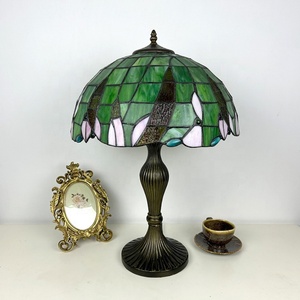 Lámpara de Mesa LED LongHuiJing de 16 Pulgadas, Estilo Mediterráneo, Diseño Simple de Cúpula de Vidrio, Hoja Verde, para Sala de Estar - Product Image 4