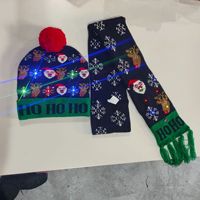 Enfants et Adultes LED Glow Santa Claus Hat Acrylique Fibre Chaud Clignotant Chapeau avec Écharpe pour les Fêtes Décorations de Noël