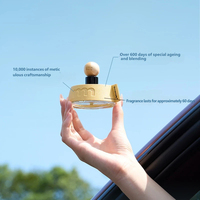Difusor de Aroma para Auto Novature con Globo Flotante, Fragancia Duradera y Sutil, Novedad para 2027