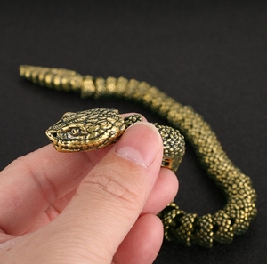 โรงงานผลิตของจีน ดราก้อน ซียู ผลิตงานหล่อแบบ 3 มิติ รูปปั้นมังกรโบราณสีบรอนซ์ ของตกแต่งทองเหลือง - Product Image 4