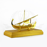 Blackhorsegifts Métal Art Artisanat Souvenir Cadeaux Base En Bois Plaqué Or Métal Venise Bateaux Modèles De Navire pour La Décoration