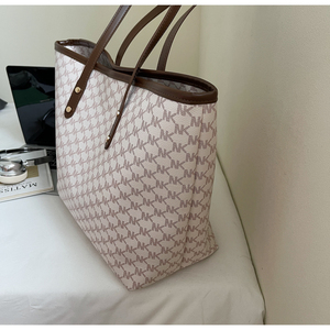 Nouveauté 2025 – <span class=keywords><strong>Sac</strong></span> à main <span class=keywords><strong>de</strong></span> <span class=keywords><strong>luxe</strong></span> en cuir PU pour femme, avec fermeture éclair, bandoulière unique, <span class=keywords><strong>sac</strong></span> messager fourre-tout, doublure en polyester, très tendance - Product Image 3