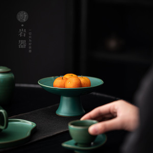 Plateau à fruits en céramique créatif, haut et rond, pour la table à thé, la maison ou les fêtes. - Product Image 3