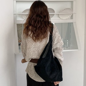 Sac à bandoulière en daim pour femme, marron et noir, couleur unie douce, fermeture éclair, sac fourre-tout pour trajets quotidiens, automne 2025 - Product Image 4