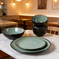 Bol en céramique de luxe nordique moderne, vaisselle, bol de table, assiette créative, vaisselle en grès vert, ensemble de vaisselle, ensemble de service