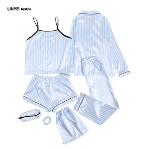 Ensemble de pyjama à manches courtes en soie de mûrier de luxe 22mm pour femme avec masque occultant pour les yeux et logo sur le devant - Product Image 2