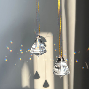 Belight Clear Color 30mm 40mm Pièces de lustre en cristal facetté poli gravé, écologiques, en forme de <span class=keywords><strong>boule</strong></span> de diamant - Product Image 1
