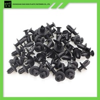 Pièces universelles C0578 Clips de feu arrière de calandre adaptés à Mazda B09251833 Ford Clip et fixations automatiques en plastique et clips de voiture
