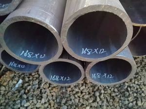 <span class=keywords><strong>Tube</strong></span> en <span class=keywords><strong>acier</strong></span> au carbone sans soudure en alliage de tuyau de précision laminé à chaud de 15mm - Product Image 2