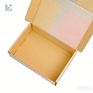 Caja de Envío de Cartón Kraft Personalizada con Logotipo, Empaque de Lujo para Comercio Electrónico, Fácil de Plegar, Impresión de Empaques Corrugados, Sobres de Papel Fabricados - Product Image 5