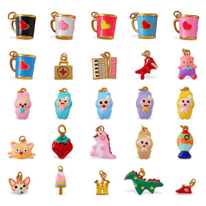 Tierra de las Maravillas Kawaii |   Dijes de Latón Chapado en Oro de 18K con Esmalte Colorido y Diseños de Dibujos Animados para Creación de Joyería DIY |   Colgantes para Niños - Product Image 1