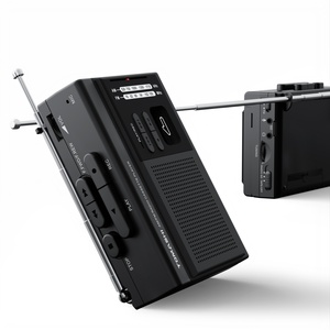 Reproductor de Casetes Retro Portátil, Reproduce y Transcribe con Tarjeta SD, Compatible con Radio AM/FM, Grabadora de Casetes - Product Image 6