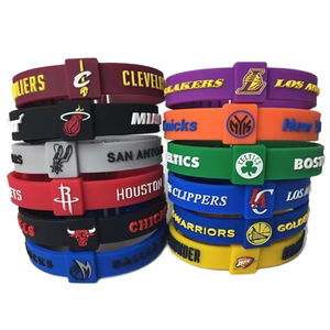 สร้อยข้อมือซิลิโคนปรับได้ FD Sports Team ลาย Lakers Nets Warriors Bucks 76 บาสเกตบอล สำหรับแฟนคลาสสิก ทุกเพศ - Product Image 1