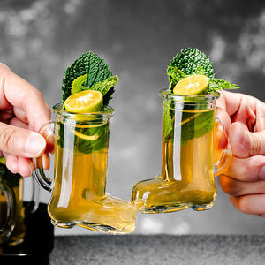 Copo de Shot Moderno em Forma de Bota de Cowboy de 50ml, Durável, Base Pesada, Vidro Transparente para Bebidas de Cerveja e Vinho - Product Image 3