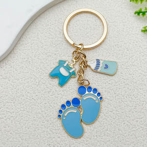 Llavero de celebración de recién nacido para mujer, con dije de huella de metal, colgante de moda para bolso, accesorios de regalo de joyería para baby shower - Product Image 4