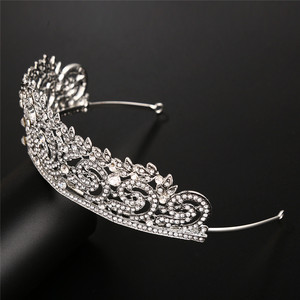 Coronas de Novia, Tiaras y Coronas de Cristal Dorado con Pedrería para Niñas - Product Image 3