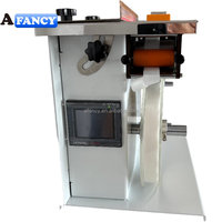 Étiqueteuse d'angle de boîte à angle semi-automatique à 90 degrés électrique à bois pour bouteilles avec moteur à noyau et composants PLC