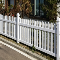 Clôture extérieure semi-privée en PVC durable et résistant pour la décoration et l'usage résidentiel