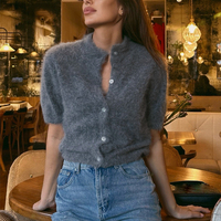 Amerikanischer Vintage Halbhoher Kragen Slim Fit Kurzarm-Strickjacke für Damen, Modische Einreihige Mohair-Strickjacke