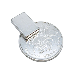 Nam Châm Neodymium Khối Nhỏ Đất Hiếm <span class=keywords><strong>NdFeb</strong></span> Vuông Vĩnh Cửu Giá Nhà Máy Trung Quốc - Product Image 2