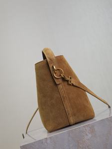 Sangle de chaîne en cuir de veau véritable de luxe à fermeture magnétique détachable avec pochette amovible pour femme - Product Image 2