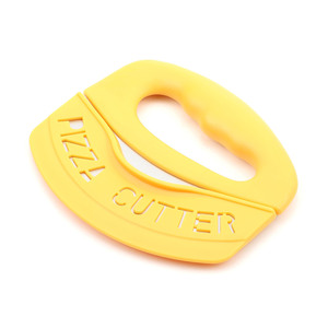 Cortador de Pizza de Acero Inoxidable 15.5x13x2.3cm con Funda Protectora, Diseño Curvo, Amarillo Limón - Product Image 3