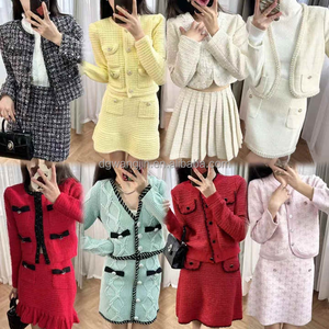 Set Due Pezzi da <span class=keywords><strong>Donna</strong></span> in Tweed a Quadri, <span class=keywords><strong>Giacca</strong></span> a Maniche Lunghe con Gonna Corta, Set Invernale alla Moda - Product Image 5