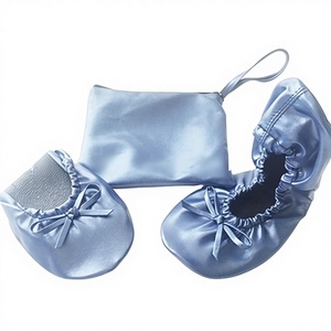 <span class=keywords><strong>Ballerine</strong></span> da Donna per Danza e Club <span class=keywords><strong>con</strong></span> <span class=keywords><strong>Cinturino</strong></span> Regolabile, Suola in Gomma e Fodera in Cotone - Design Pieghevole, Scarpe da Festa <span class=keywords><strong>con</strong></span> Suola Piatta e Borsa - Product Image 1