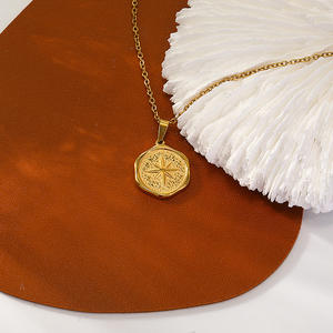 สร้อยคอจี้หกเหลี่ยมดีไซน์ใหม่ปี 2024 ระดับไฮเอนด์ ชุบทอง 18K รูปดาวแปดแฉก แฟชั่น สร้อยสแตนเลส - Product Image 3