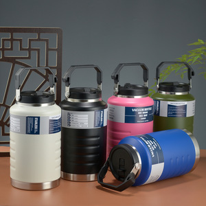 Bouteille d'eau chaude 2 litres à double paroi en acier inoxydable, isolée sous vide, thermos, bouteille d'eau de camping à <span class=keywords><strong>grande</strong></span> capacité - Product Image 4