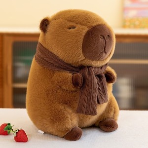 Venta al por mayor de fábrica: Juguetes de peluche de capibara de 23 cm con bufanda, muñecos de dibujos animados, regalos para niños - Product Image 2