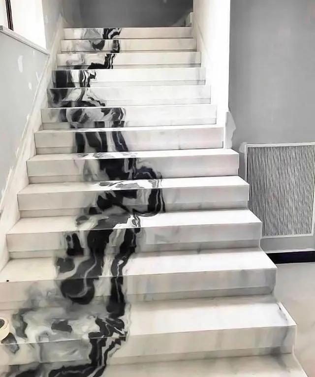 בוטון אבן מפעל סיטונאי מחיר מודרני טבעי אבן עיצובים מדרגות צעדים מרצפות פנדה לבן מדרגות השיש