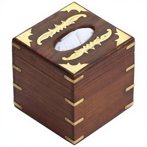 Boîte à mouchoirs en bois moderne, fabriquée à la main au Vietnam - Product Image 1