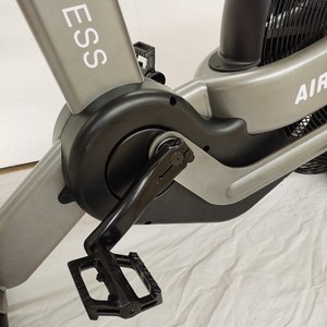 Vélo de fitness silencieux pour la maison, vélo dynamique à résistance au vent, équipement aérobie pour la réduction de la graisse - Product Image 6