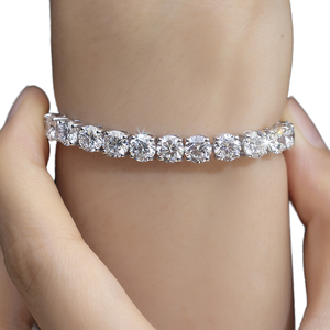 Pulsera de cadena tipo tenis clásica de moissanita de 3 mm chapada en oro, joyería fina - Product Image 1
